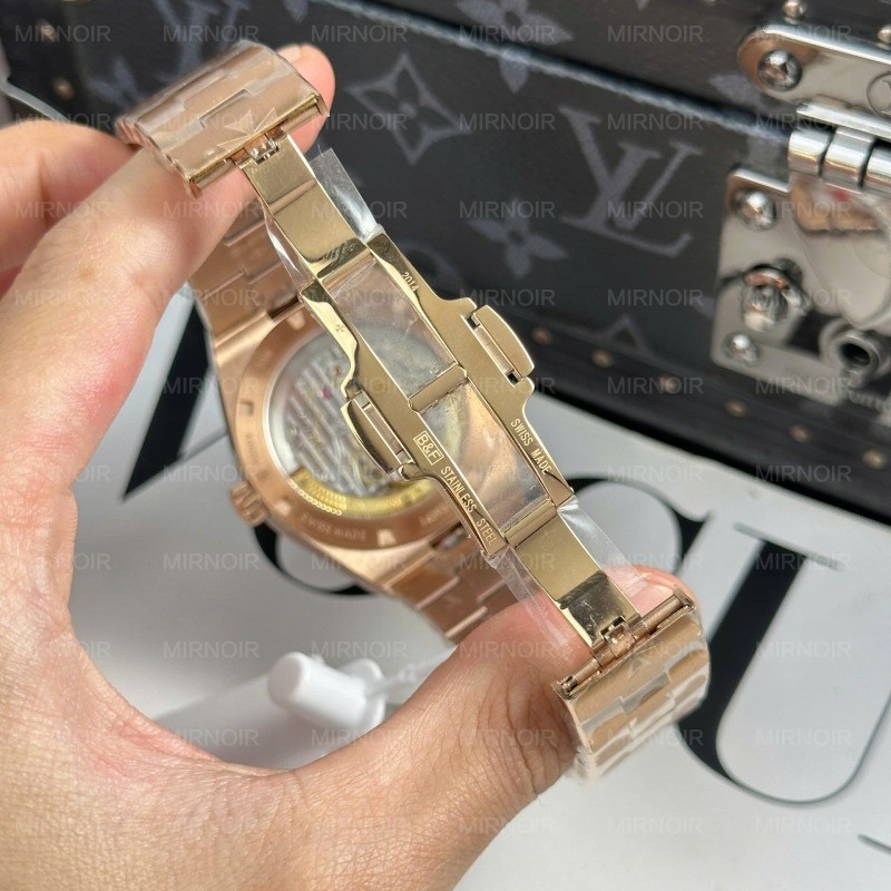Dong-Ho-Vacheron-Constantin-Overseas-6000V-Tourbillon-Rep-1-1-BBR-Factory-425mm-10.jpg