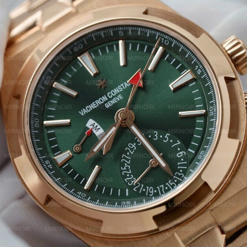 Dong-Ho-Vacheron-Constantin-Overseas-Dual-Time-7920V-Replica-11-Mat-Xanh-Green-41mm-4-1024x1024.jpg