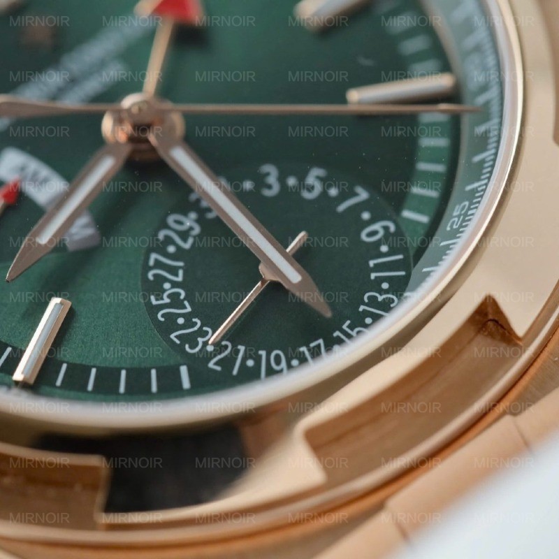 Dong-Ho-Vacheron-Constantin-Overseas-Dual-Time-7920V-Replica-11-Mat-Xanh-Green-41mm-6-1024x1024.jpg