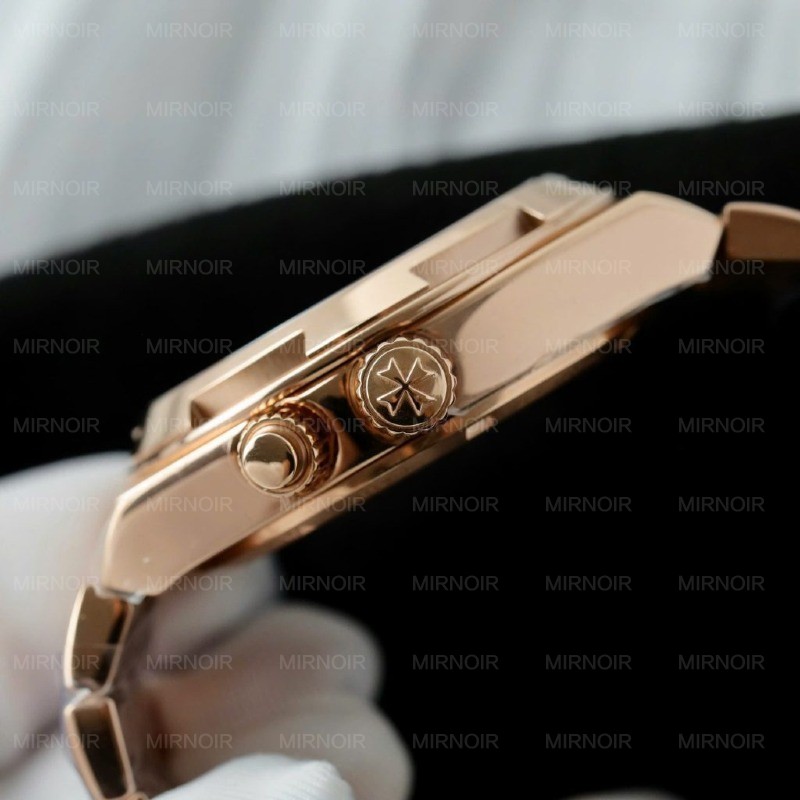 Dong-Ho-Vacheron-Constantin-Overseas-Dual-Time-7920V-Replica-11-Mat-Xanh-Green-41mm-7-1024x1024.jpg