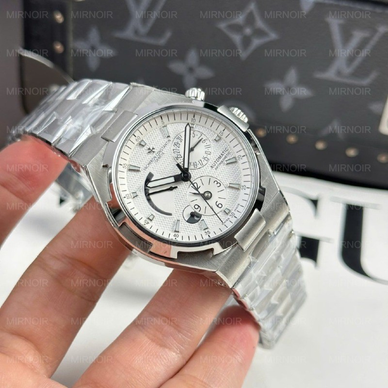 Dong-Ho-Vacheron-Constantin-Rep-Cao-Cap-Overseas-Dual-Time-47450-Mau-Trang-9F-42mm-2-1024x1024.jpg