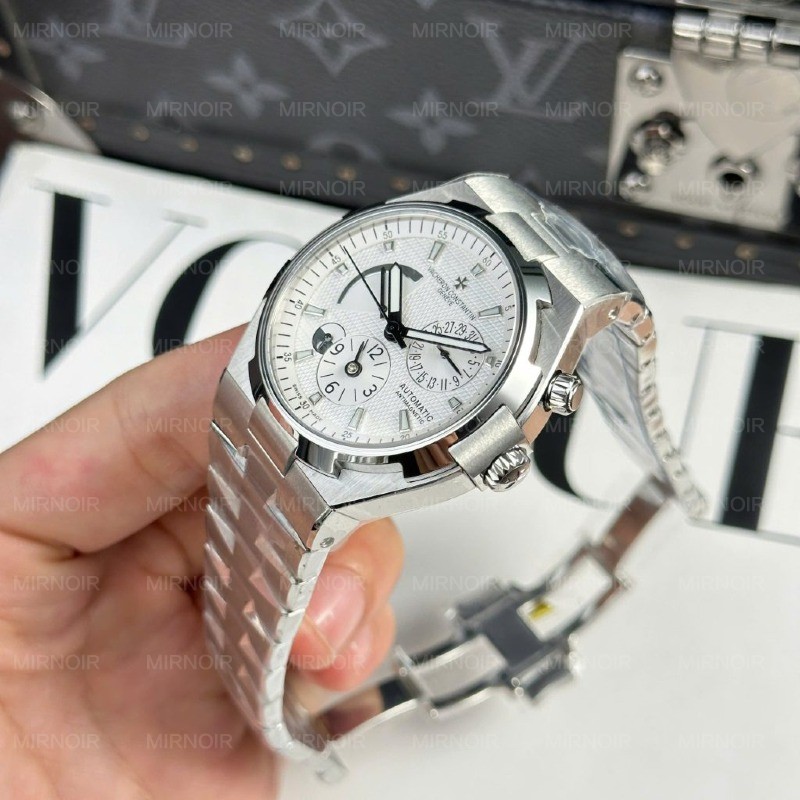 Dong-Ho-Vacheron-Constantin-Rep-Cao-Cap-Overseas-Dual-Time-47450-Mau-Trang-9F-42mm-3-1024x1024.jpg