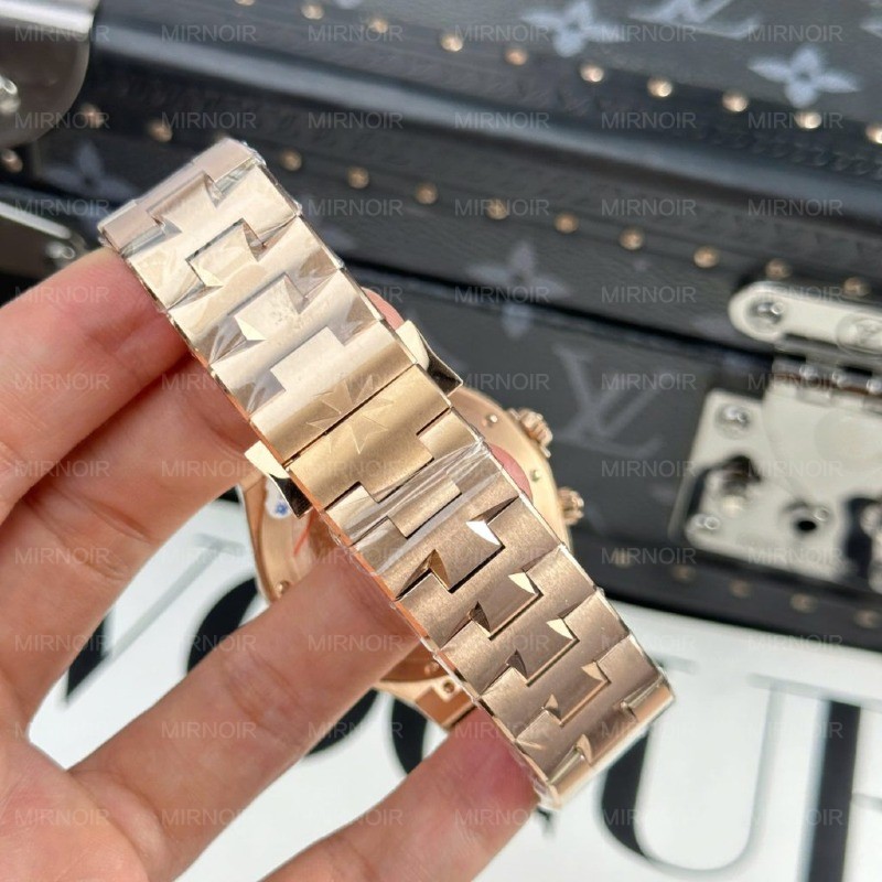 Dong-Ho-Vacheron-Constantin-Overseas-Dual-Time-47450-Che-Tac-Mat-Trang-9F-42mm-8-1024x1024.jpg