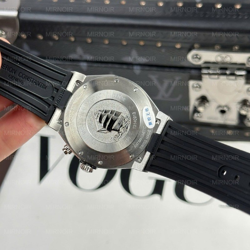 Dong-Ho-Nam-Vacheron-Constantin-Replica-11-Overseas-Dual-Time-47450-Mau-Xam-Nha-May-9F-42mm-11-1024x1024.jpg