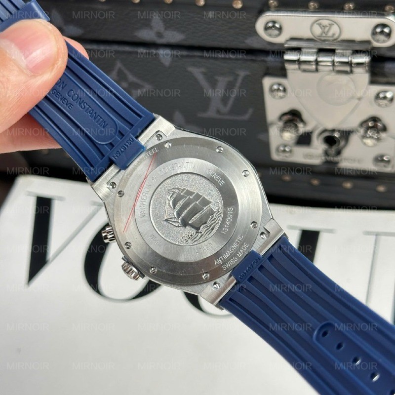 Dong-Ho-Vacheron-Constantin-Che-Tac-Overseas-Dual-Time-47450-Mau-Xanh-Duong-Xuong-9F-42mm-9-1024x1024.jpg
