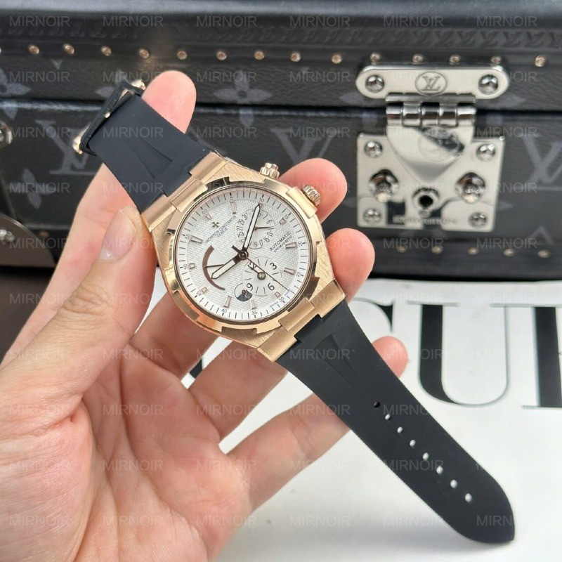 Dong-Ho-Vacheron-Constantin-Replica-11-Overseas-Dual-Time-47450-Ma-Vang-Hong-Xuong-9F-42mm-10-1024x1024.jpg