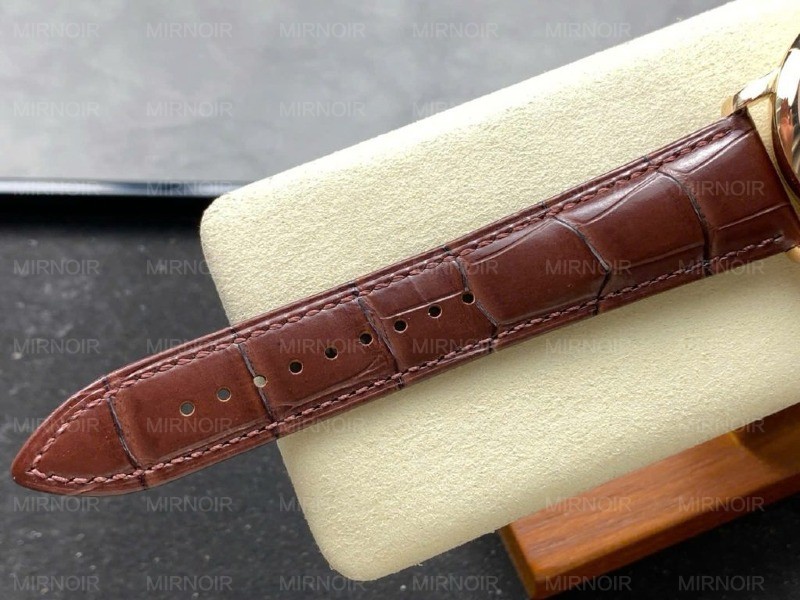 Dong-Ho-Vacheron-Constantin-Traditionnelle-43175-Replica-Cao-Cap-41mm-3-1024x768.jpg