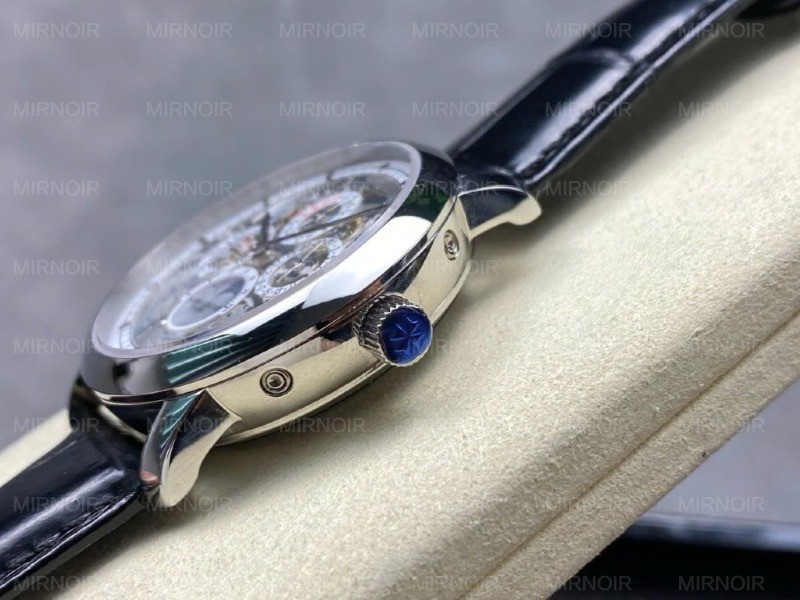 Dong-Ho-Vacheron-Constantin-Traditionnelle-43175-Che-Tac-Nam-41mm-6-1024x768.jpg