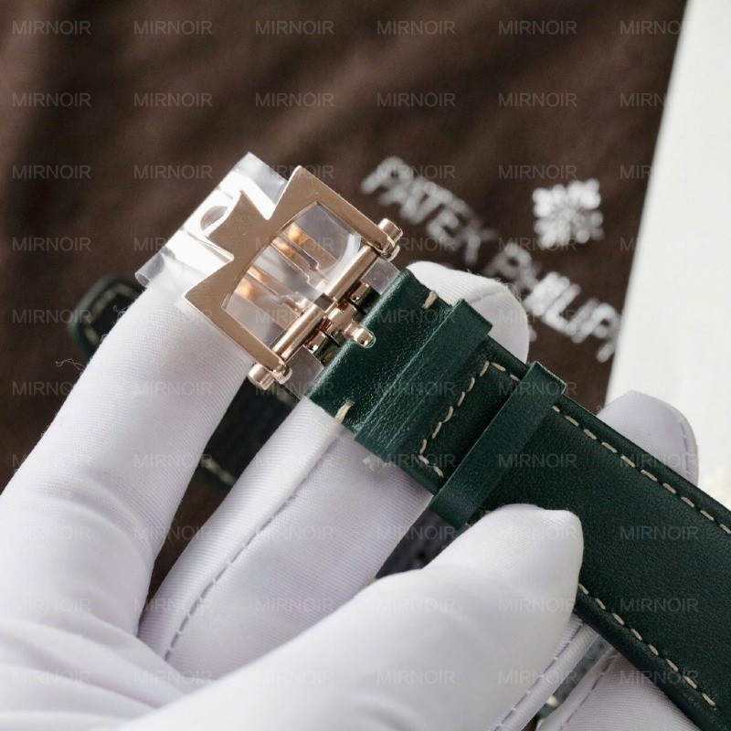 Dong-Ho-Vacheron-Constantin-Overseas-Dual-Time-7900V-Replica-11-Mau-Xanh-La-Cay-41mm-8-1024x1024.jpg