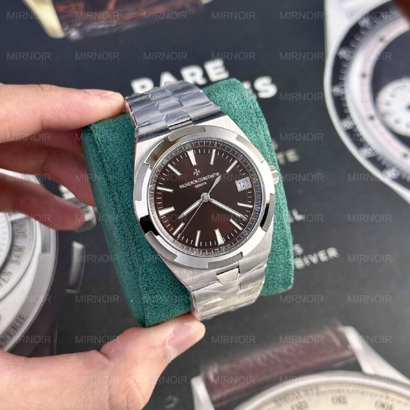 Dong-Ho-Vacheron-Constantin-Overseas-4500V-Rep-11-Mat-Nau-PPF-41mm-1-1024x1024.jpg