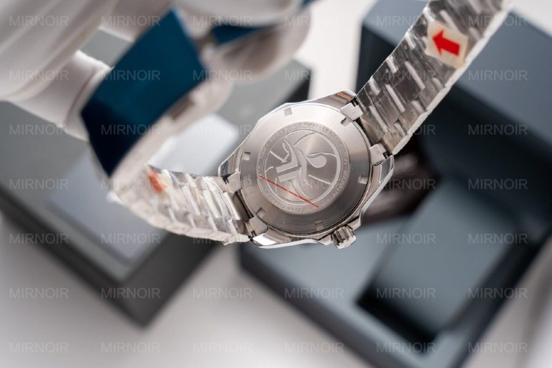 Dong-Ho-Tag-Heuer-Aquarace-Replica-Cao-Cap-Nhat-Nieng-Gom-43mm-2-1024x683.jpg