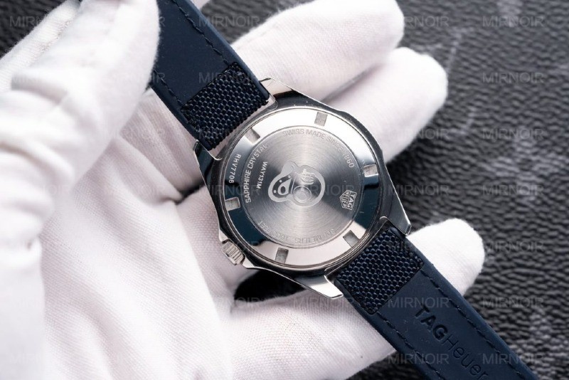 Dong-Ho-Tag-Heuer-Aquaracer-Rep-11-Day-Da-Mat-Xa-Cu-Tim-35mm-5-1024x683.jpg