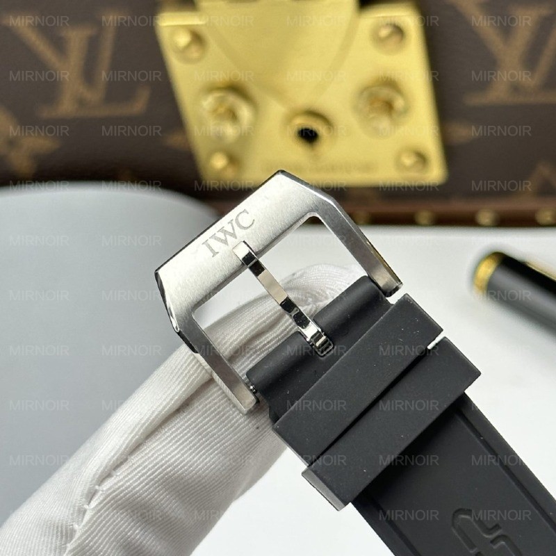 Dong-Ho-IWC-Pilots-Chronograph-APXGP-IW378009-Replica-11-Mat-Den-May-Co-Thuy-Sy-43mm-3-1024x1024.jpg