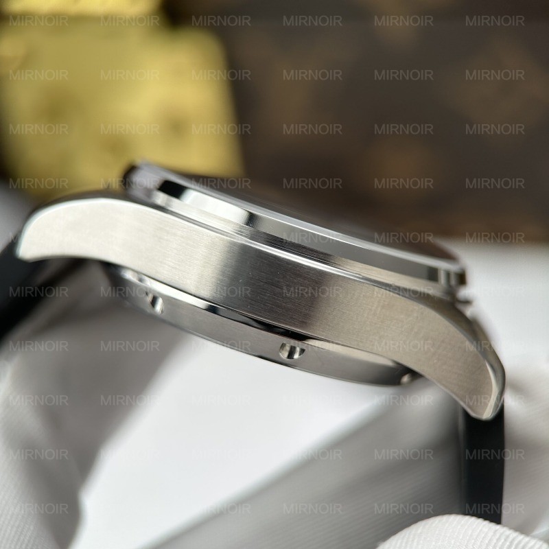 Dong-Ho-IWC-Pilots-Chronograph-APXGP-IW378009-Replica-11-Mat-Den-May-Co-Thuy-Sy-43mm-4.jpg