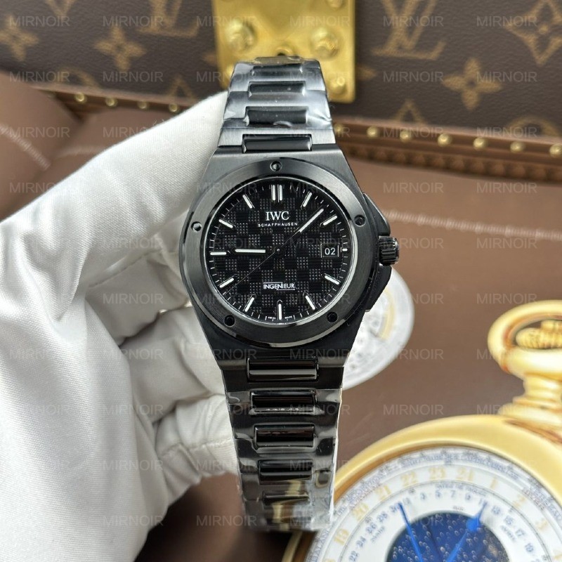 Dong-Ho-IWC-Ingenieur-Rep-Cao-Cap-Mau-Den-May-Co-Thuy-Sy-Xuong-V7-40mm-1-1024x1024.jpg