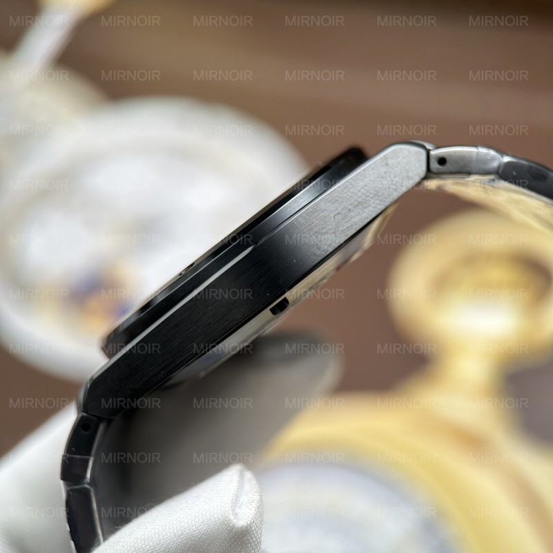 Dong-Ho-IWC-Ingenieur-Rep-Cao-Cap-Mau-Den-May-Co-Thuy-Sy-Xuong-V7-40mm-5.jpg