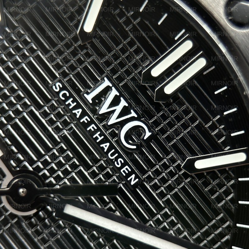 Dong-Ho-IWC-Ingenieur-Rep-Cao-Cap-Mau-Den-May-Co-Thuy-Sy-Xuong-V7-40mm-10.jpg