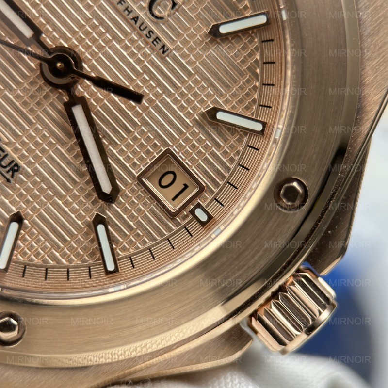 Dong-Ho-IWC-Ingenieur-Replica-11-Vo-Ma-Vang-Hong-May-Co-Thuy-Sy-Xuong-V7-40mm-9.jpg