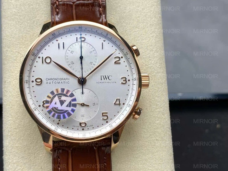 Dong-Ho-IWC-Schaffhausen-IW371611-Replica-11-Mat-Trang-Day-Da-Nha-May-AZ-41mm-1.jpg