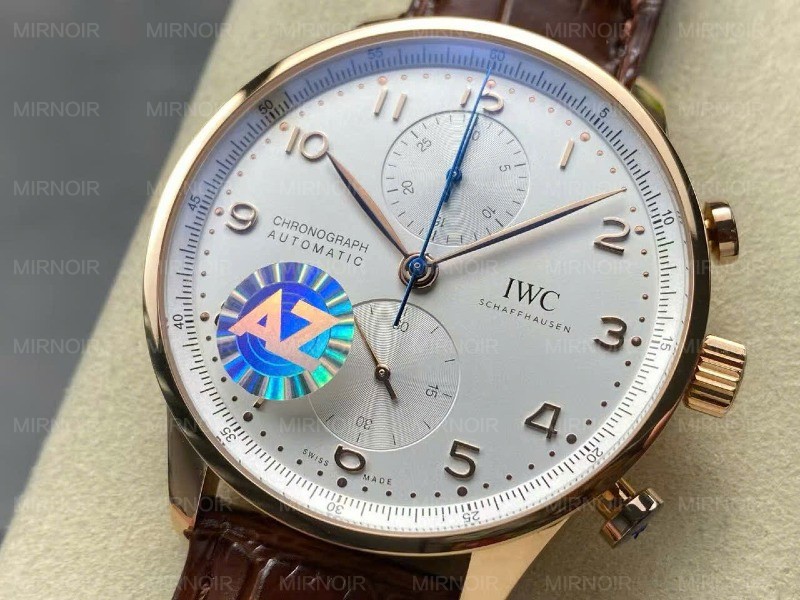 Dong-Ho-IWC-Schaffhausen-IW371611-Replica-11-Mat-Trang-Day-Da-Nha-May-AZ-41mm-3.jpg
