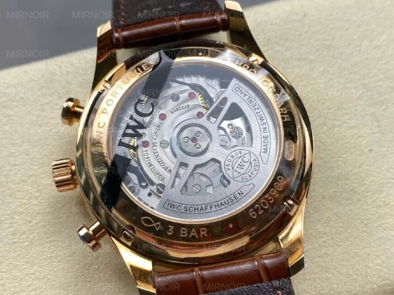 Dong-Ho-IWC-Schaffhausen-IW371611-Replica-11-Mat-Trang-Day-Da-Nha-May-AZ-41mm-7-1024x768.jpg