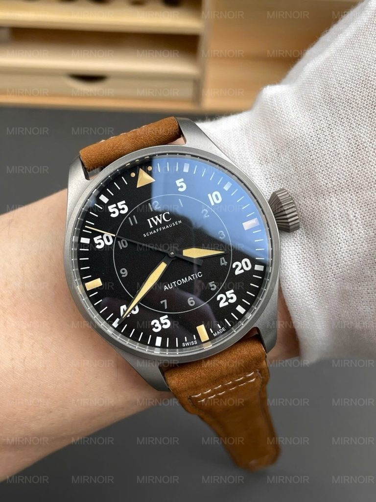 Dong-Ho-IWC-Rep-11-Schaffhausen-Big-Pilots-Spitfire-IW329701-Cao-Cap-Nhat-43mm-2-768x1024.jpg