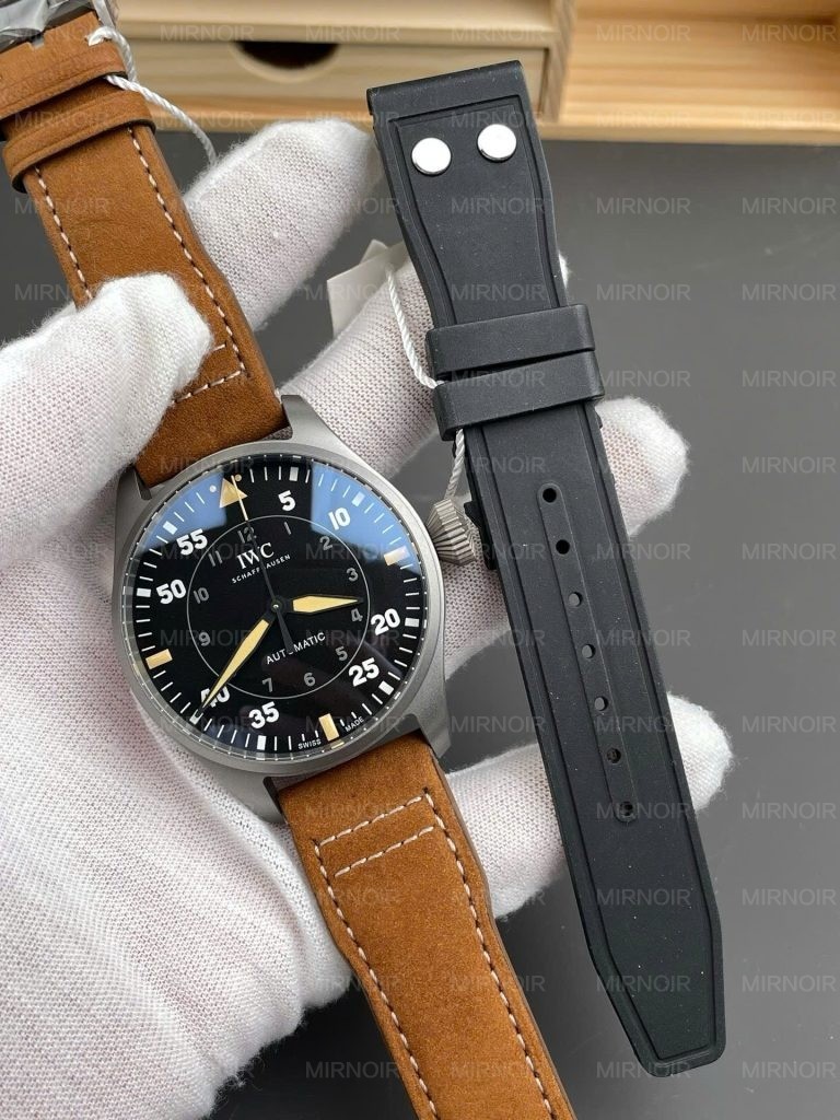Dong-Ho-IWC-Rep-11-Schaffhausen-Big-Pilots-Spitfire-IW329701-Cao-Cap-Nhat-43mm-7-768x1024.jpg