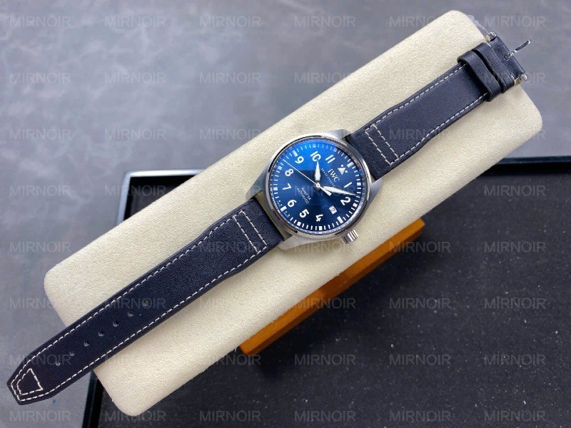 Dong-Ho-IWC-Schaffhausen-Pilots-Mark-XX-Mat-Xanh-Duong-Replica-Xuong-ZM-40mm-8.jpg