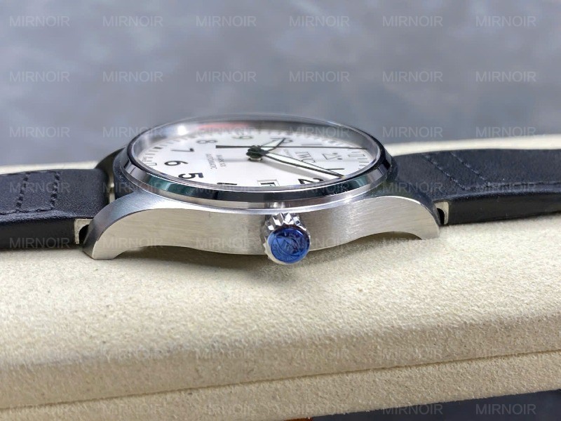 Dong-Ho-IWC-Schaffhausen-Pilots-Mark-XX-Mat-So-Trang-Replica-Xuong-ZM-40mm-8.jpg