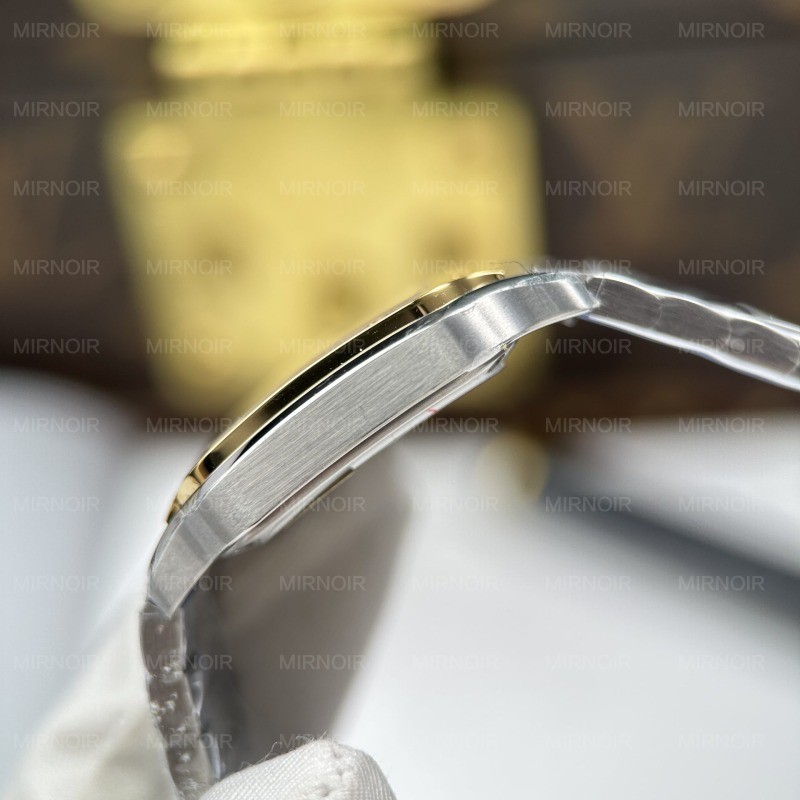 Dong-Ho-Cartier-De-Santos-Small-Che-Tac-Mat-Trang-Vien-Ma-Vang-27×34-3.jpg