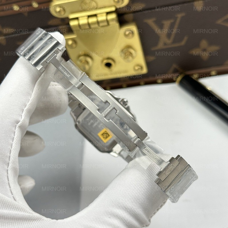 Dong-Ho-Nu-Replica-11-Cartier-De-Santos-Small-Mat-Trang-Vien-Dinh-Da-27x34-3.jpg