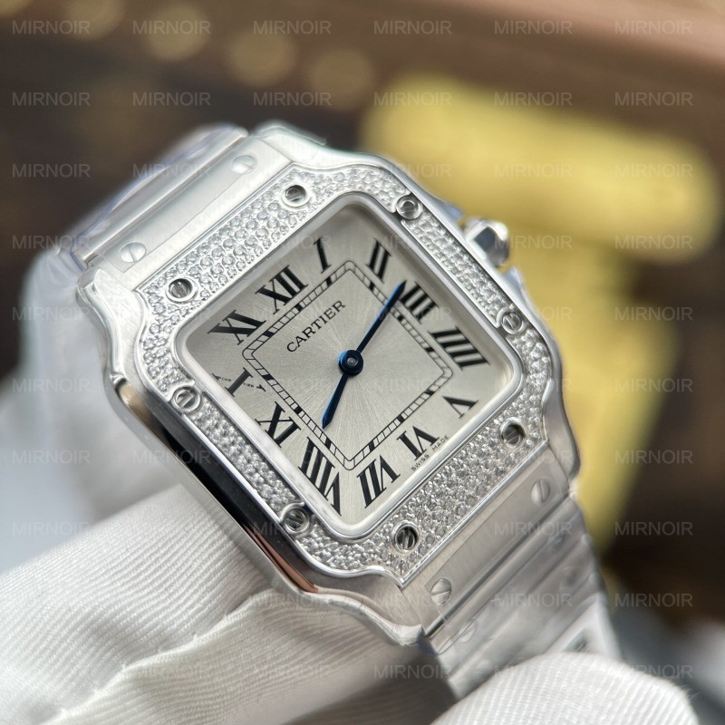 Dong-Ho-Nu-Replica-11-Cartier-De-Santos-Small-Mat-Trang-Vien-Dinh-Da-27x34-9.jpg