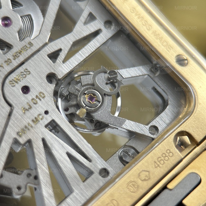 Dong-Ho-Cartier-Santos-Replica-11-Mat-Lo-Co-Vo-Ma-Vang-39-8.jpg