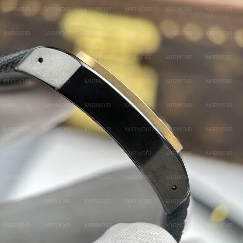 Dong-Ho-Cartier-Santos-Replica-Cao-Cap-Mat-Den-Vien-Vang-May-Co-Tu-Dong-51.1×41-5-scaled.jpg