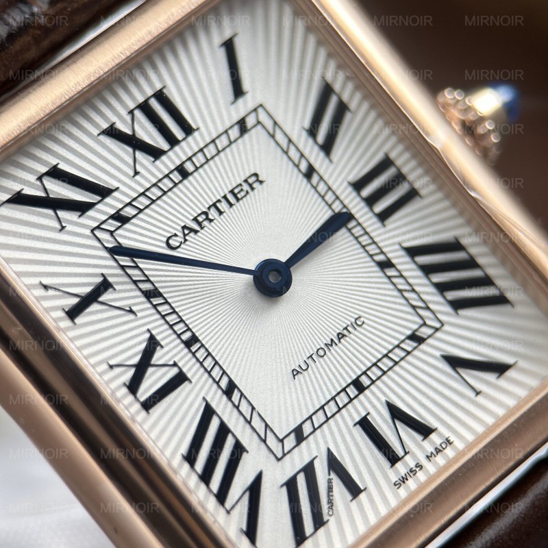 Dong-Ho-Cartier-Tank-Louis-Fake-11-Mat-Trang-Vo-Ma-Vang-Hong-27.8x38-6.jpg