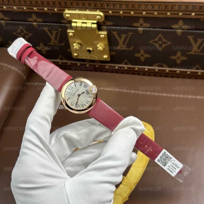 Dong-Ho-Cartier-Ballon-Blanc-Replica-11-Nu-May-Pin-Day-Da-Nha-May-AF-30mm-1.jpg