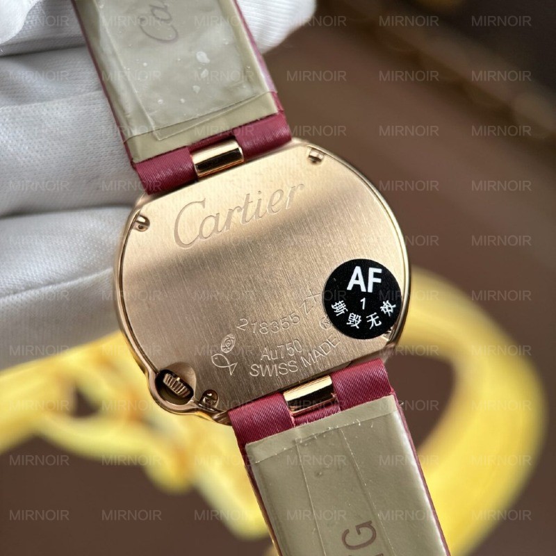 Dong-Ho-Cartier-Ballon-Blanc-Replica-11-Nu-May-Pin-Day-Da-Nha-May-AF-30mm-4-1024x1024.jpg