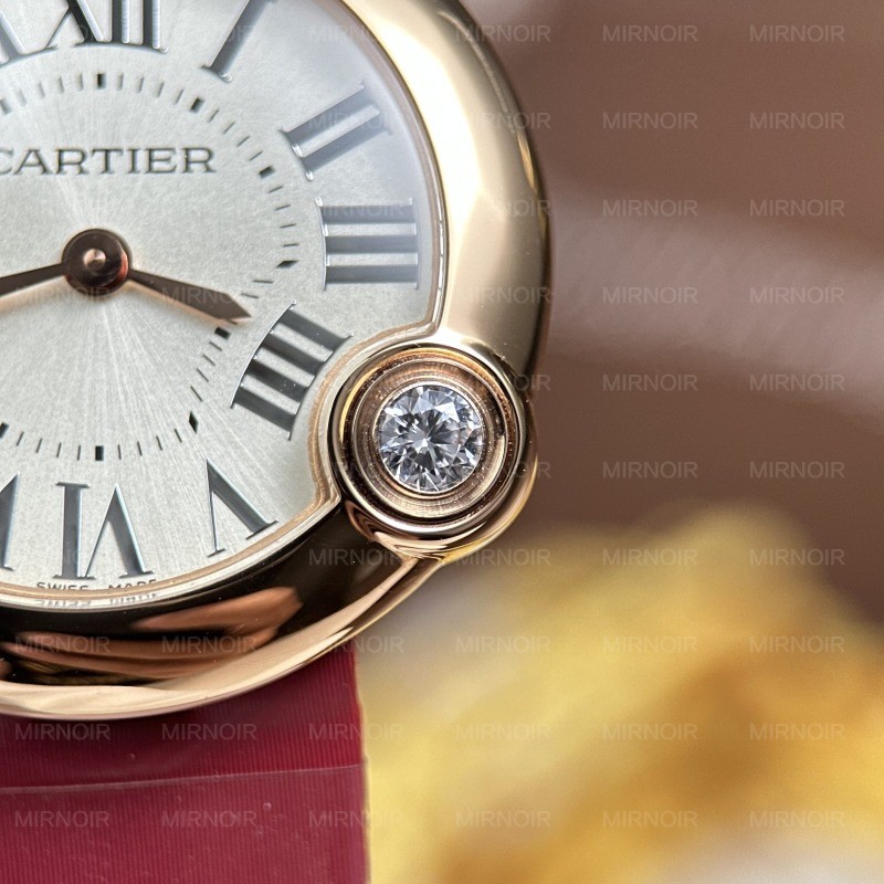 Dong-Ho-Cartier-Ballon-Blanc-Replica-11-Nu-May-Pin-Day-Da-Nha-May-AF-30mm-7.jpg