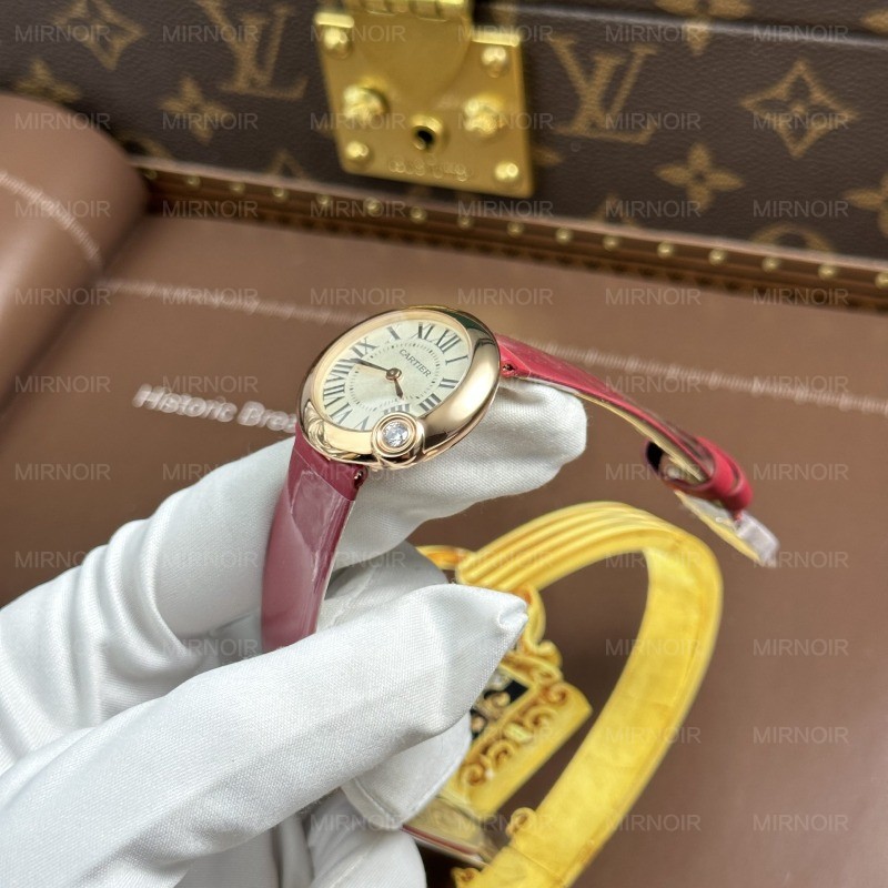 Dong-Ho-Cartier-Ballon-Blanc-Replica-11-Nu-May-Pin-Day-Da-Nha-May-AF-30mm-10.jpg
