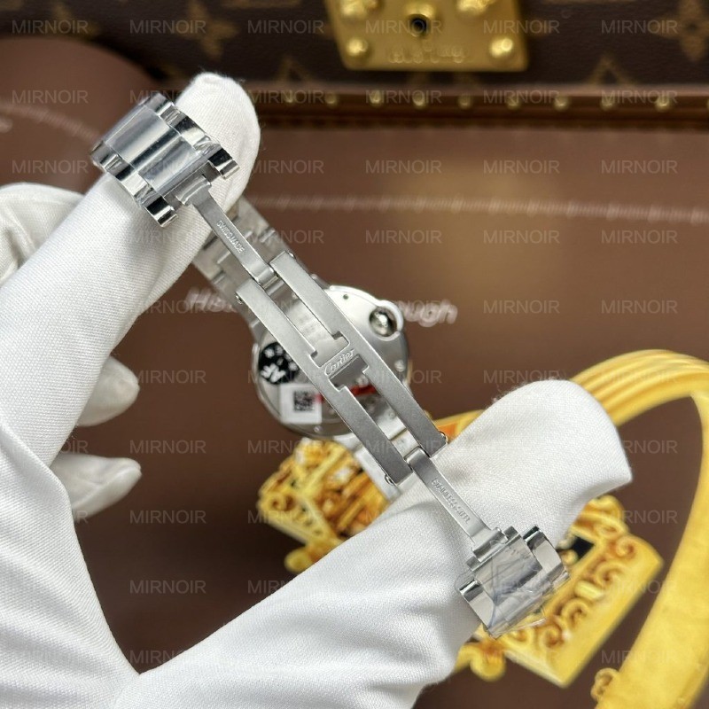 Dong-Ho-Cartier-Ballon-Bleu-W4BB0037-Rep-Cao-Cap-Mat-Hong-Day-Kim-Loai-Xuong-AF-33mm-2-1024x1024.jpg