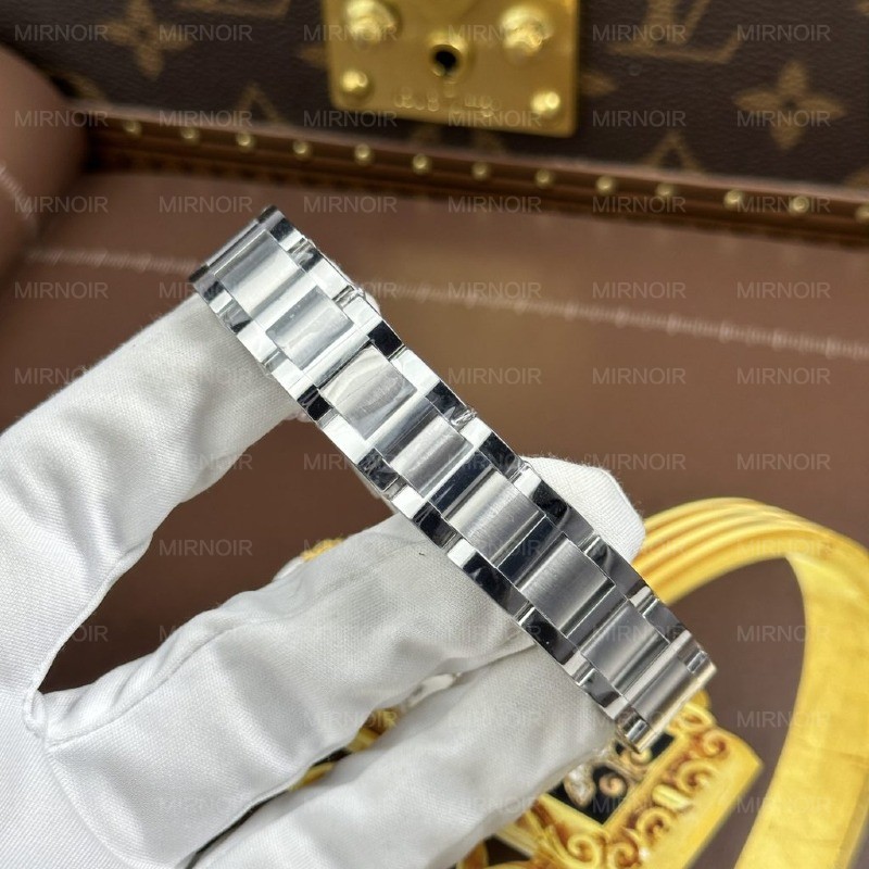 Dong-Ho-Cartier-Ballon-Bleu-W4BB0037-Rep-Cao-Cap-Mat-Hong-Day-Kim-Loai-Xuong-AF-33mm-3-1024x1024.jpg