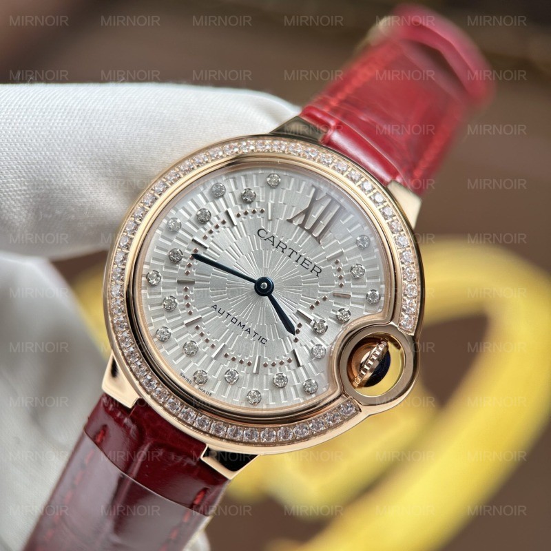 Dong-Ho-Cartier-Replica-11-Ballon-Bleu-De-Cartier-WJBB0033-Nu-Dinh-Da-Xuong-AF-33mm-8.jpg