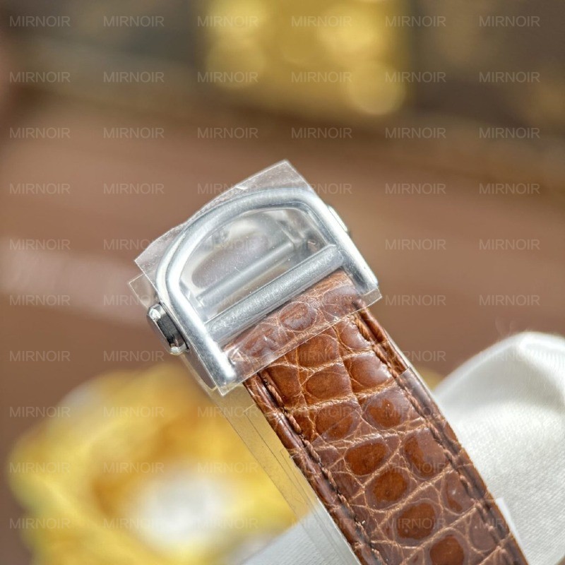Dong-Ho-Cartier-Ballon-Bleu-Replica-1-1-Nu-Day-Da-Nau-Nha-May-AF-33mm-3-1024x1024.jpg