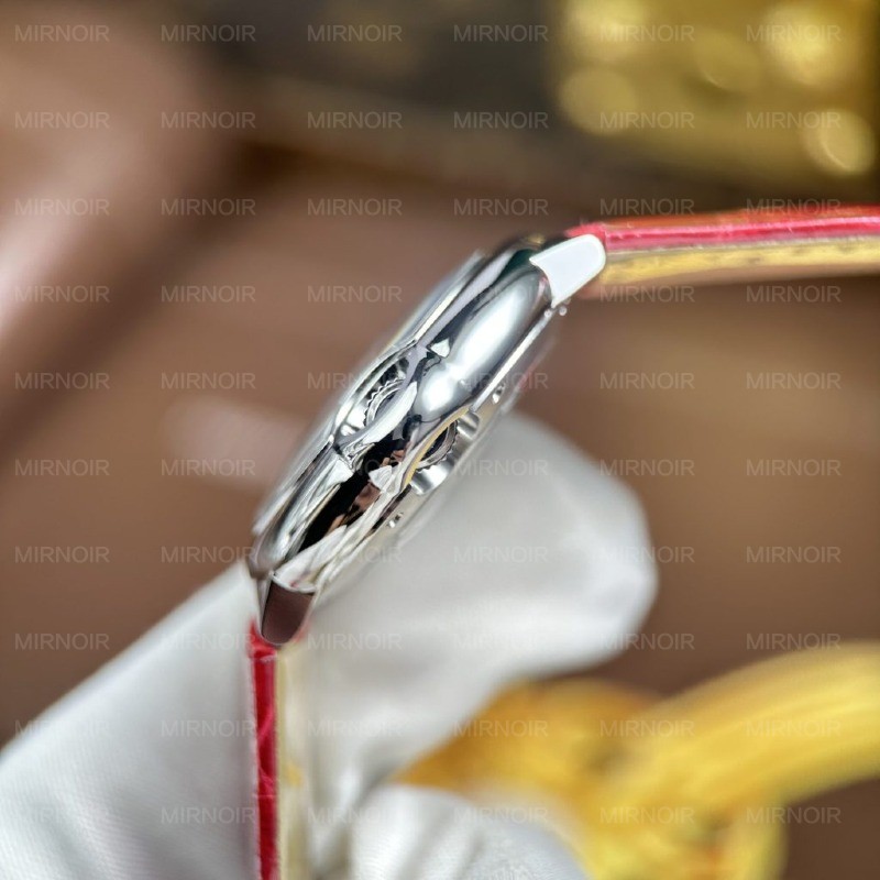Dong-Ho-Cartier-Ballon-Bleu-Che-Tac-Mat-Trang-Day-Da-Mau-Do-Nha-May-AF-33mm-4-1024x1024.jpg