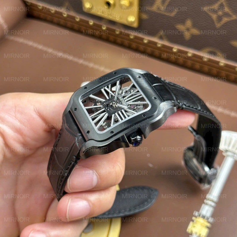 Dong-Ho-Cartier-Santos-Replica-11-Mat-So-Lo-Co-Day-Da-Mau-Den-39-3.jpg