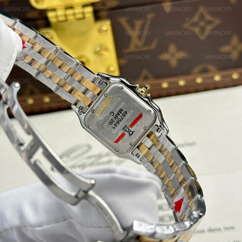 Dong-Ho-Cartier-Panthere-Fake-11-Mat-Trang-Day-Kim-Loai-Xuong-BV-27x36mm-3-1024x1024.jpg
