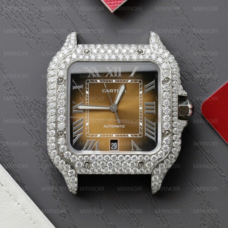 Dong-Ho-Cartier-Santos-Mat-Nau-Che-Tac-Do-Moissanite-Day-Kim-Loai-Xuong-BV-39-3.jpg