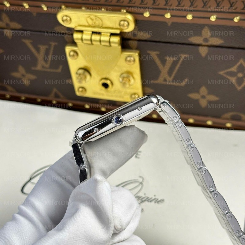 Dong-Ho-Cartier-Tank-Must-Extra-Large-Model-Replica-11-Mat-Trang-Day-Kim-Loai-Xuong-AF-31x41mm-5-1024x1024.jpg