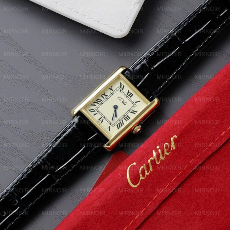 Dong-Ho-Cartier-Tank-Replica-11-Nu-May-Pin-Day-Da-Nha-May-AF-337×255mm-2-1024x1024.jpg