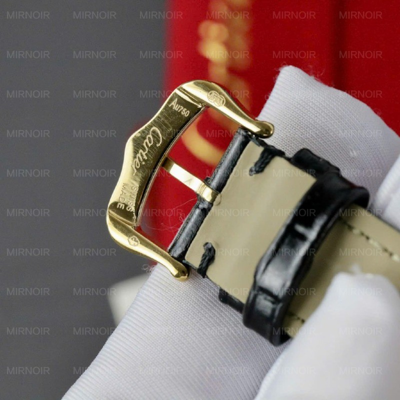 Dong-Ho-Cartier-Tank-Replica-11-Nu-May-Pin-Day-Da-Nha-May-AF-337×255mm-10-1024x1024.jpg